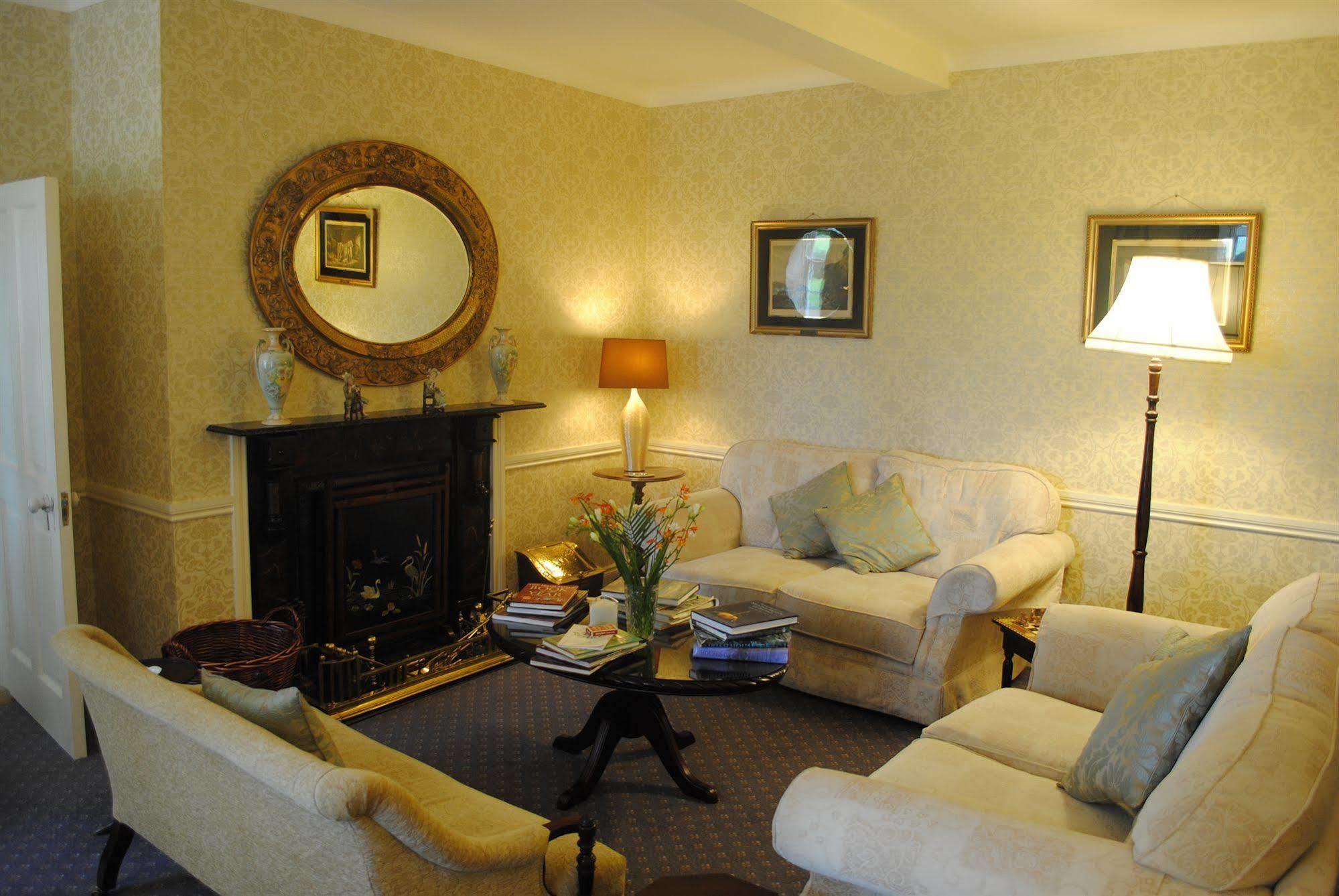 Killiane Castle Country House & Farm Drinagh Екстериор снимка